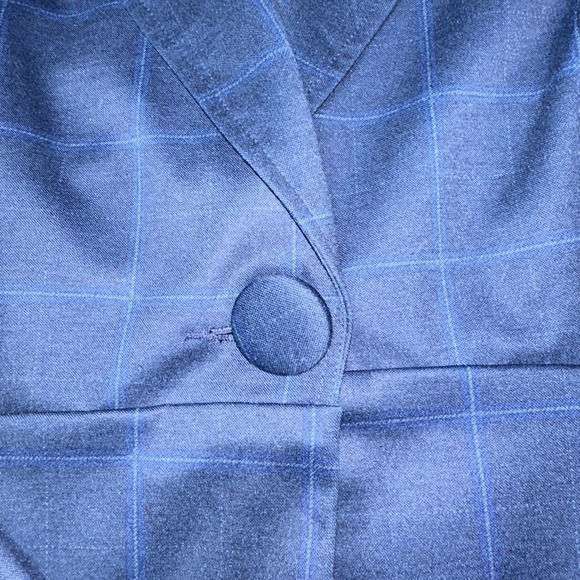 Cabi Blue Plaid Retro Peplum Waist Jacket Womens Size 4 Pleated Back Slim Blazer - Picture 6 of 16